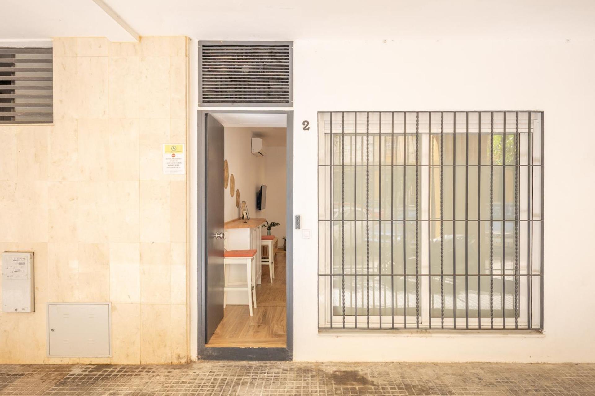 Isg Apartments Triana Estudio 2 เซบีญา ภายนอก รูปภาพ