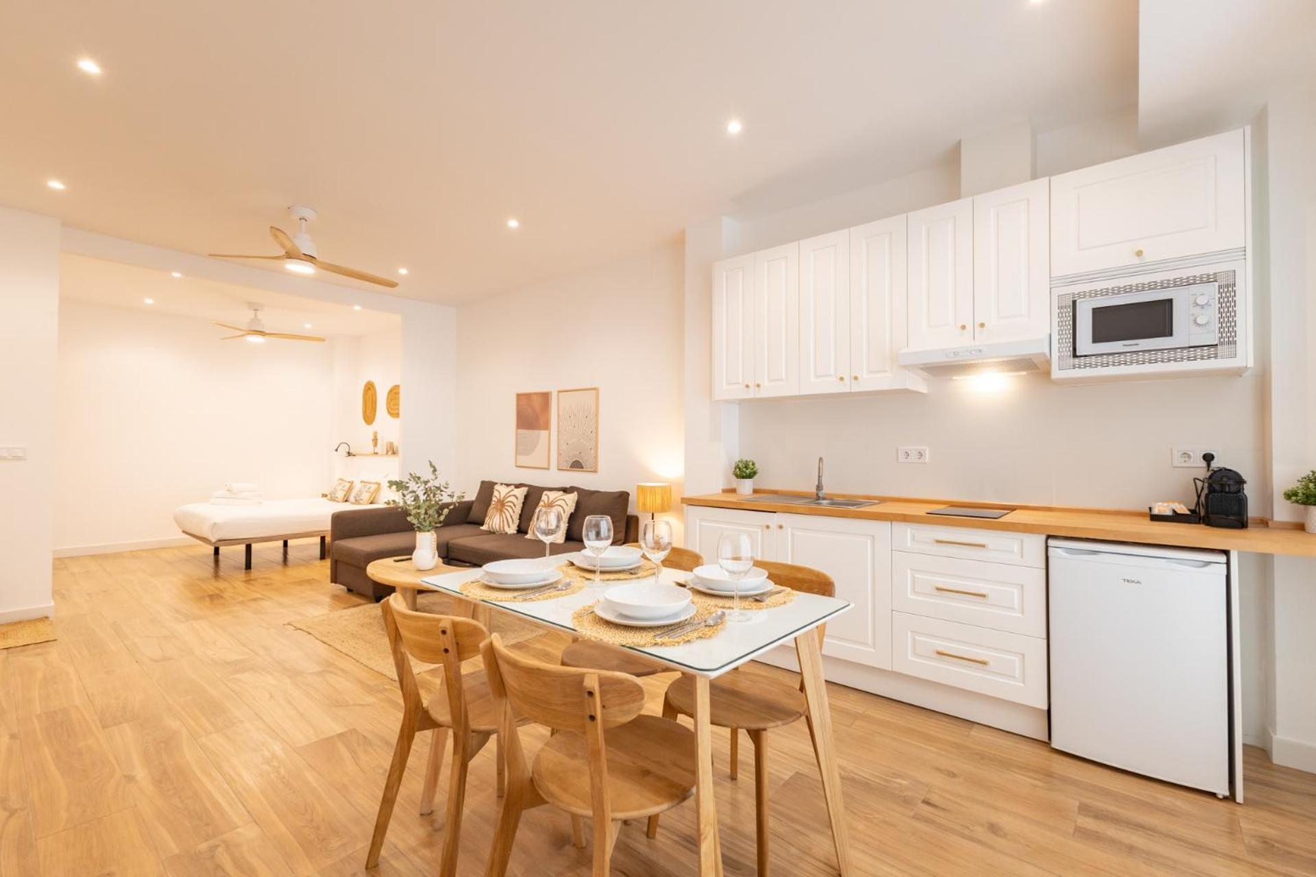 Isg Apartments Triana Estudio 2 เซบีญา ภายนอก รูปภาพ