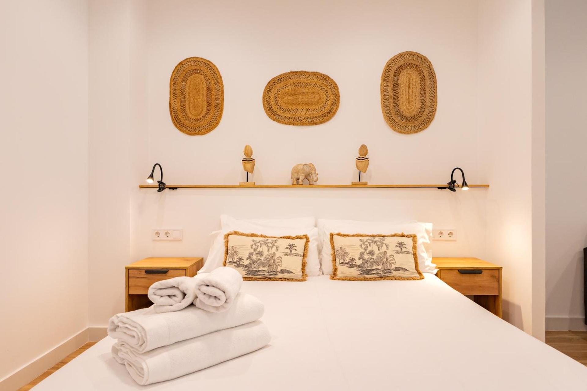 Isg Apartments Triana Estudio 2 เซบีญา ภายนอก รูปภาพ